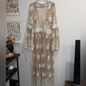 beautiful lace floral embroidered kimono